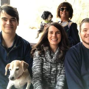 Meet your Posher, Leigh